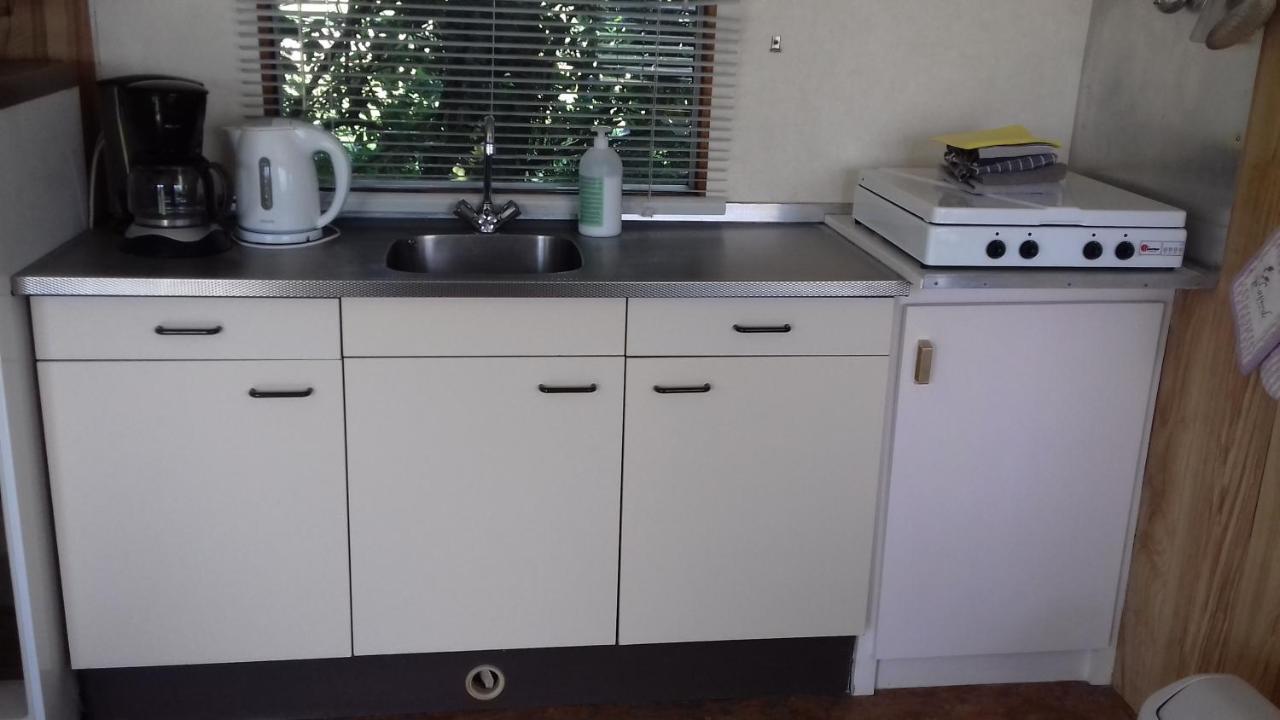 Minicamping Dorpszicht Gapinge Esterno foto